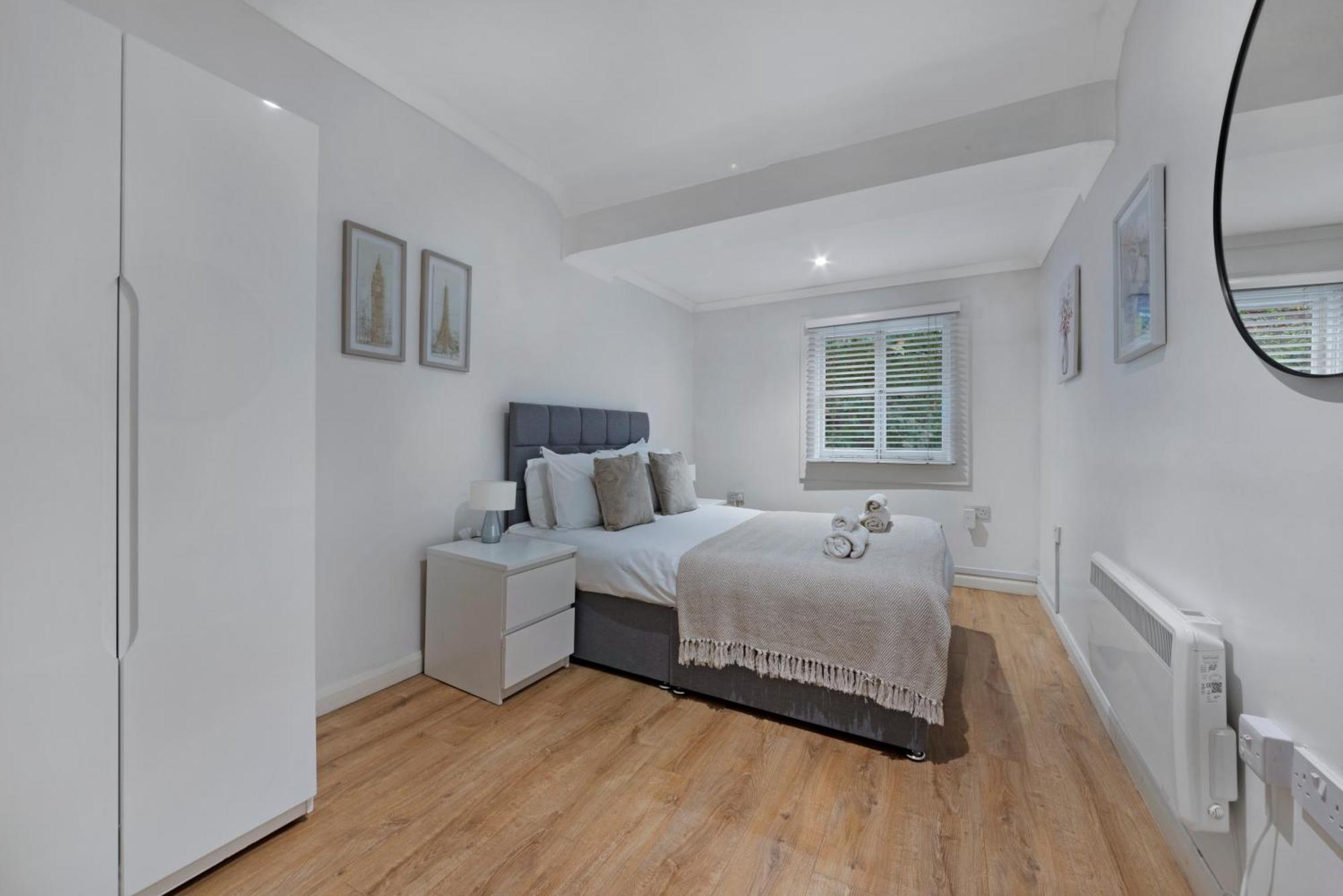 2 Bed Piccadilly Apartment 4 Londen Buitenkant foto